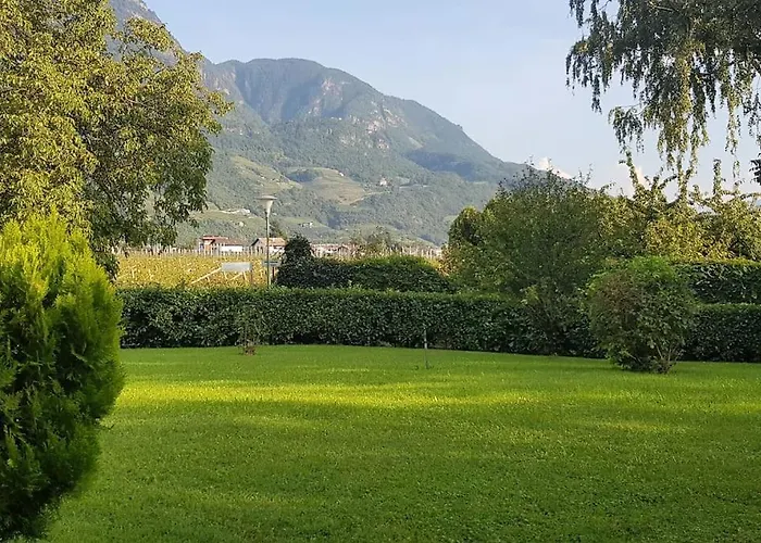 公寓 Kleine Wohnung, Grosser Garten! 梅拉诺